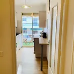 Confort 35m2 Renove, Equipe Et Climatise, Se Fait A Pied! * Antibes