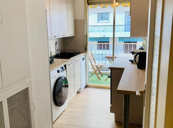 Confort 35m2 Renove, Equipe Et Climatise, Se Fait A Pied! Lejlighed